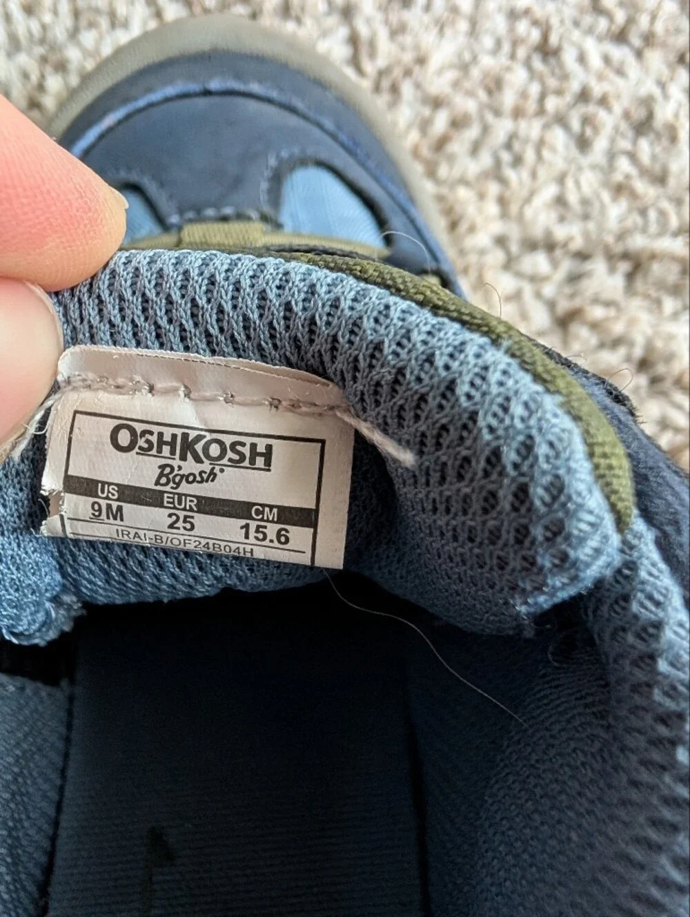 Oshkosh Toddler Navy Blue Outdoor High Top Sneakers - Sz 9 Activewear